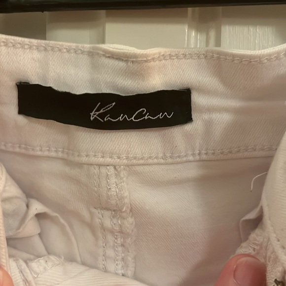 Kancan distressed white jean short - Picture 5 of 6